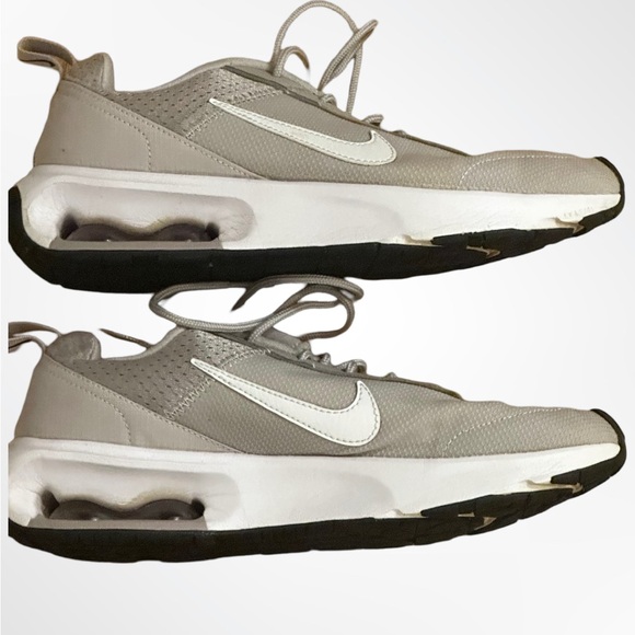 Women's Air Max Interlock 75 Light Casual Sneakers from Finish Line Sz 8 - Picture 3 of 7